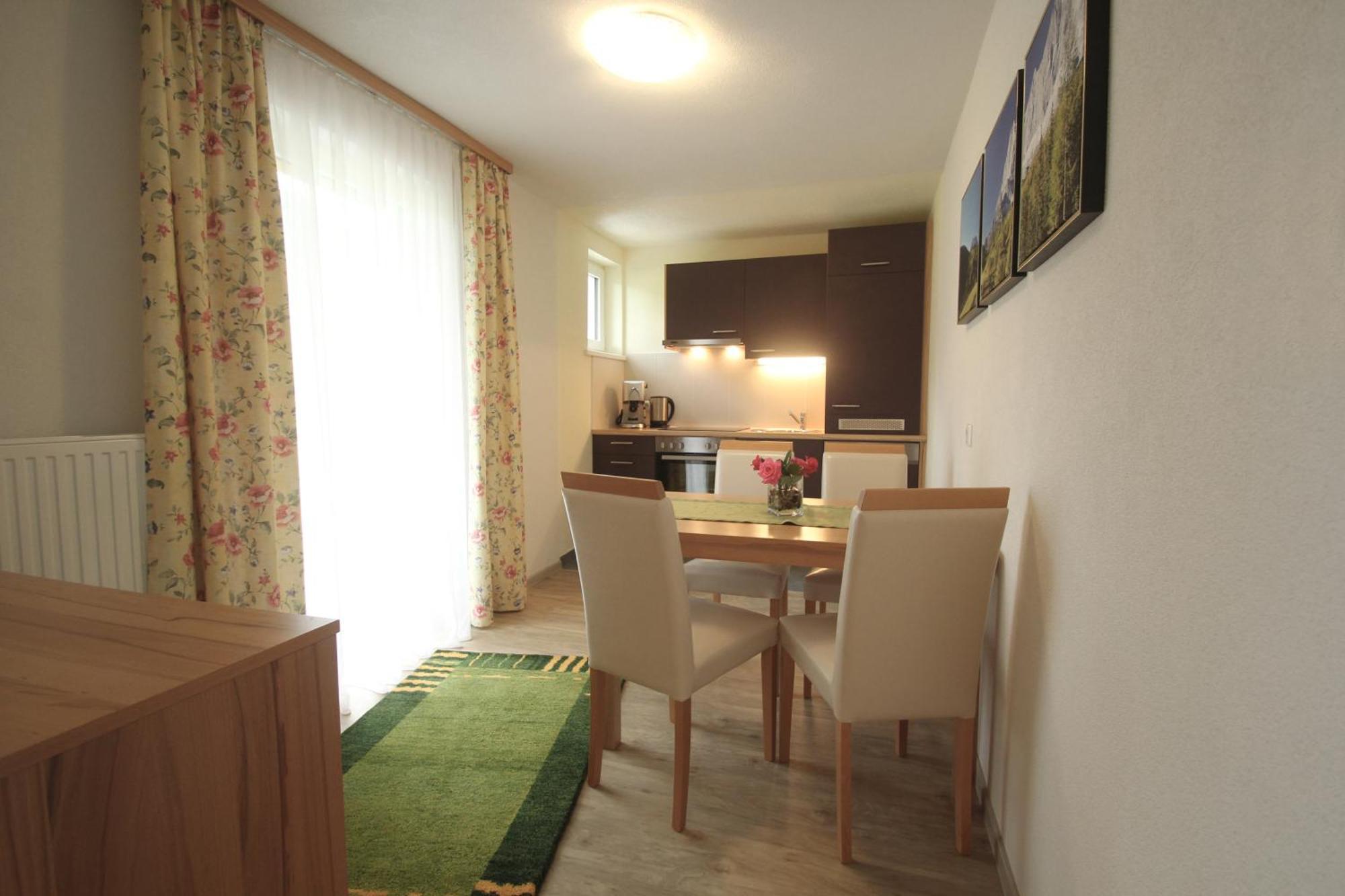 Apartmenthaus Dornroeschen Ramsau am Dachstein Cameră foto